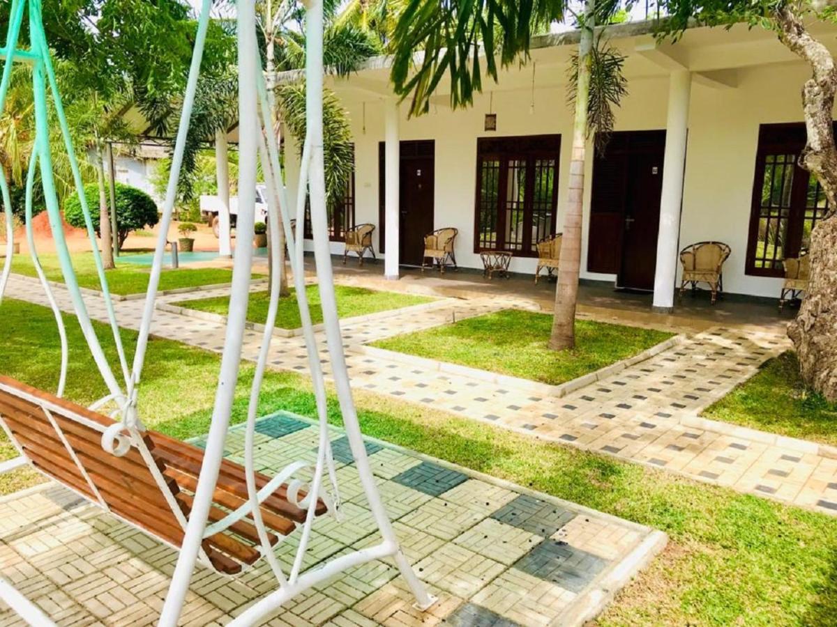 Sigiriya Green Garden Homestay Екстериор снимка